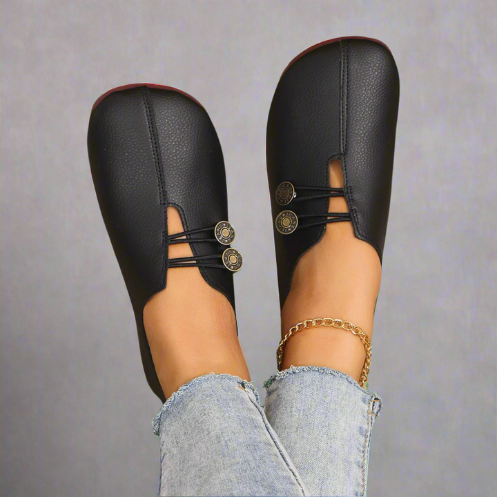 Margaret™ | Suede loafers that move with you