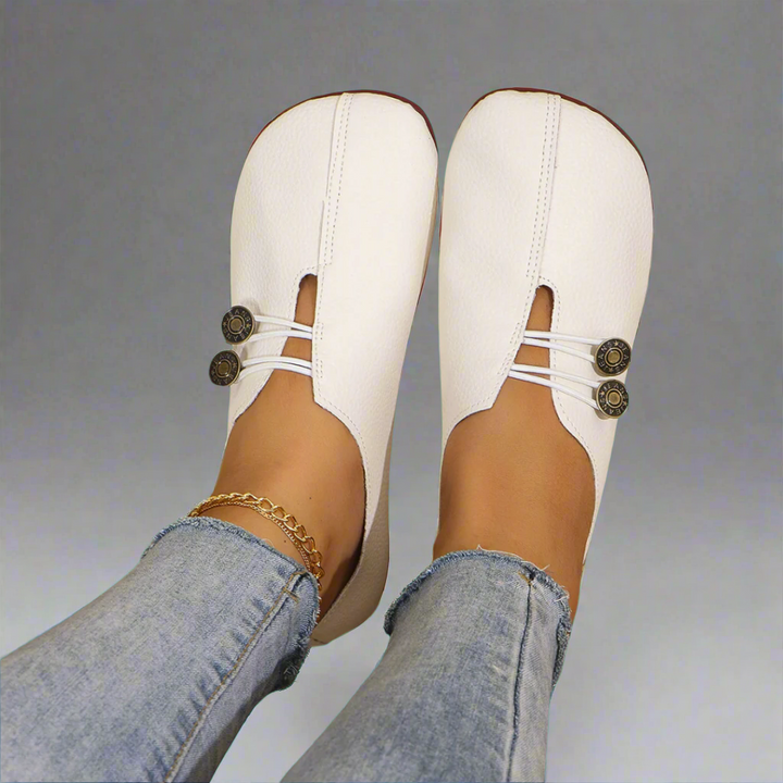 Margaret™ | Suede loafers that move with you