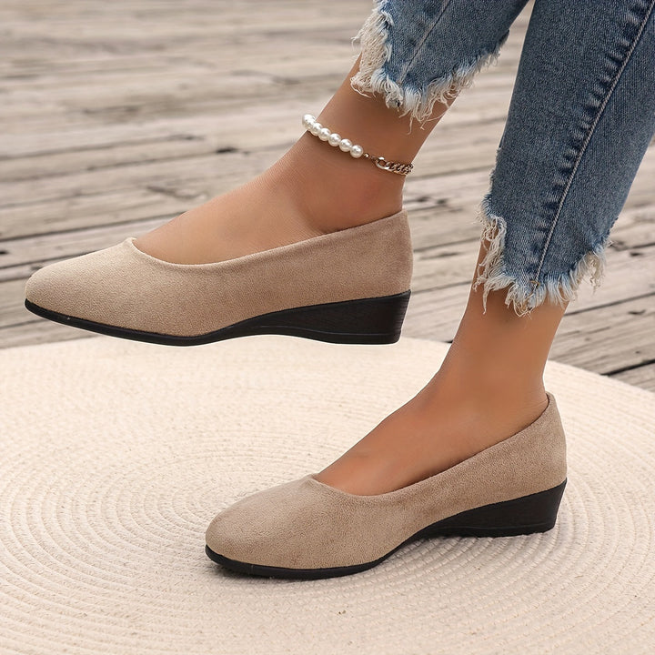 Robyn™ |  Wedge Ballerina Flats