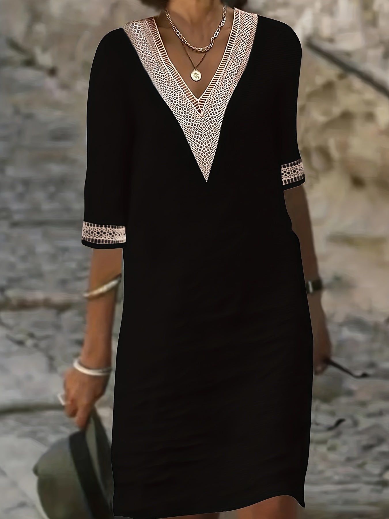 Sophie | Vacation V-Neck Lace Dress