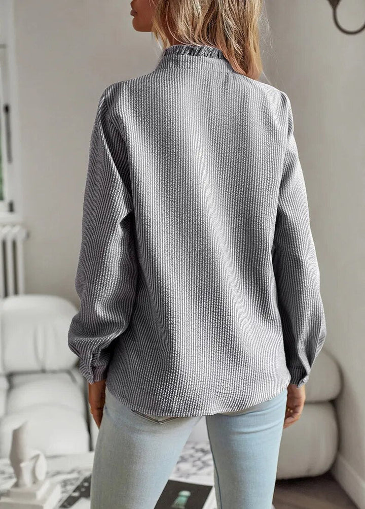 Jodie | Elegant blouse with long sleeves and cuff collar