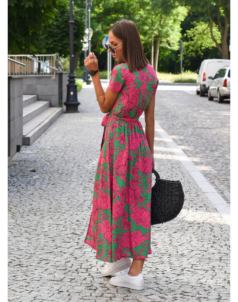 Annie™ | Elegant Dress with V-Neck and Tummy Coverage