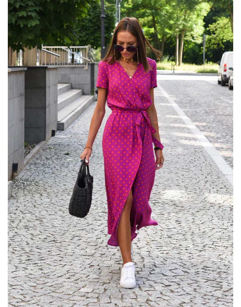 Annie™ | Elegant Dress with V-Neck and Tummy Coverage