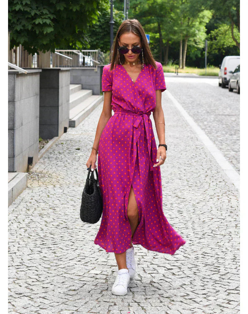 Annie™ | Elegant Dress with V-Neck and Tummy Coverage