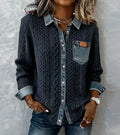 AMBRA – Top Patchwork Tricoté avec Accents Denim