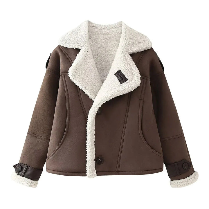 Charlotte’s Velvet Coat - myrale.com