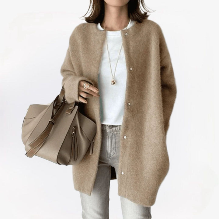 Lindaᵀᴹ | Trendy Women's Vest