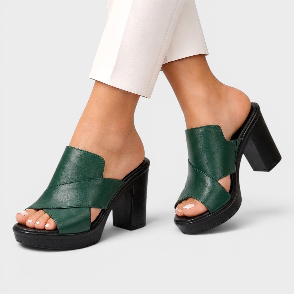 Dorothy | Comfortable Talons