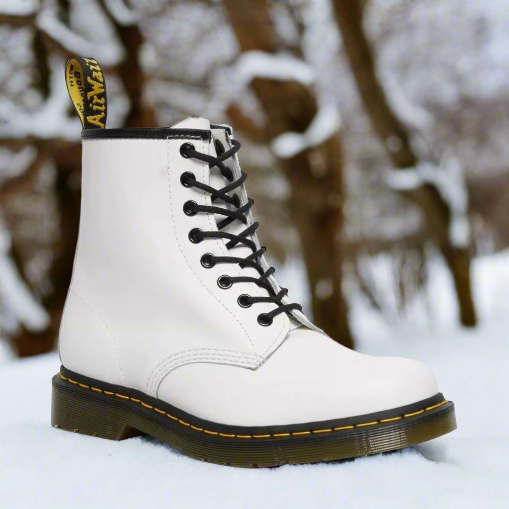 Mats - Elegant Lace - Up Boots - myrale.com